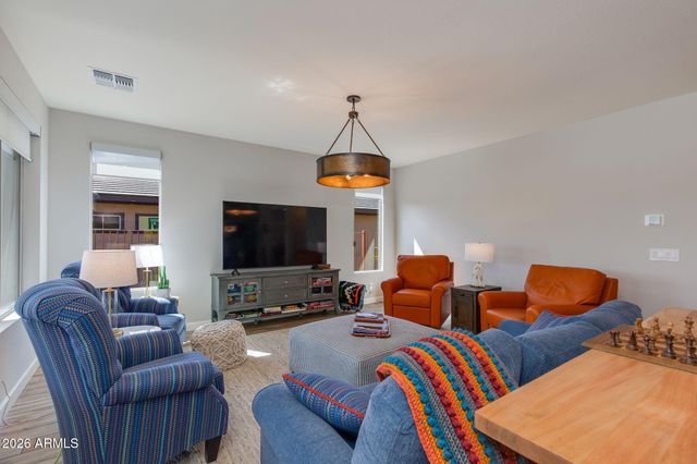 4427 BUCKING BRONCO Road, Wickenburg, AZ 85390