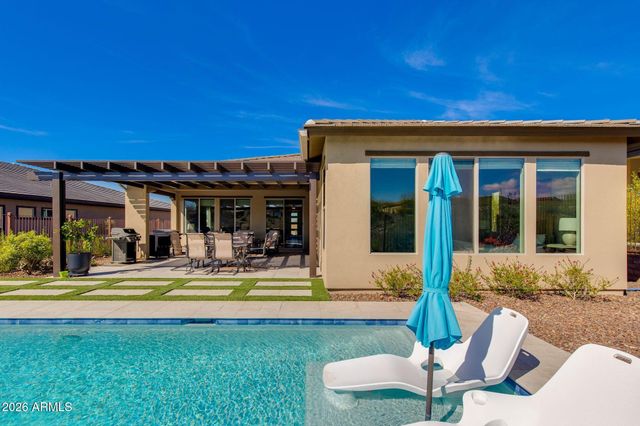 4427 BUCKING BRONCO Road, Wickenburg, AZ 85390