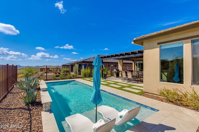 4427 BUCKING BRONCO Road, Wickenburg, AZ 85390