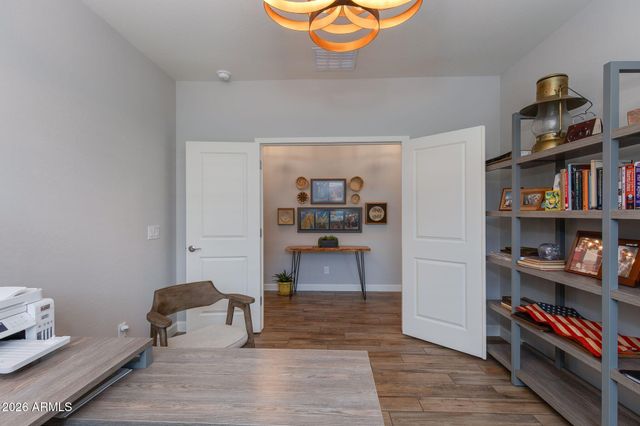 4427 BUCKING BRONCO Road, Wickenburg, AZ 85390