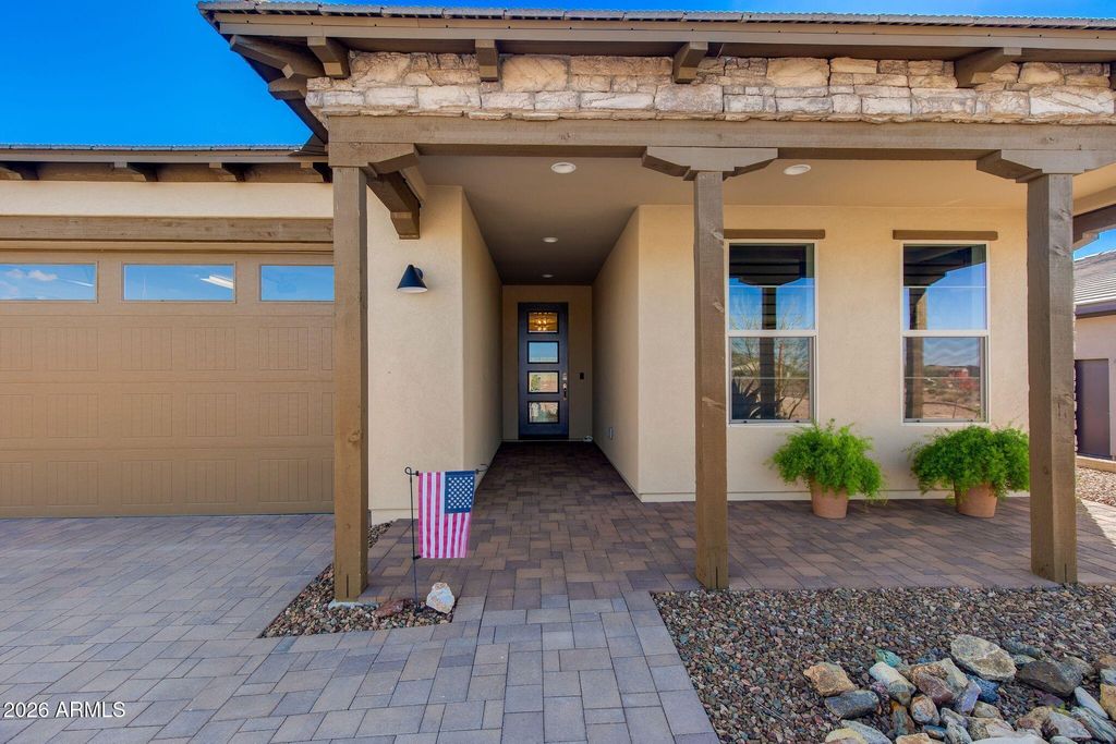 4427 BUCKING BRONCO Road, Wickenburg, AZ 85390 — photo 3