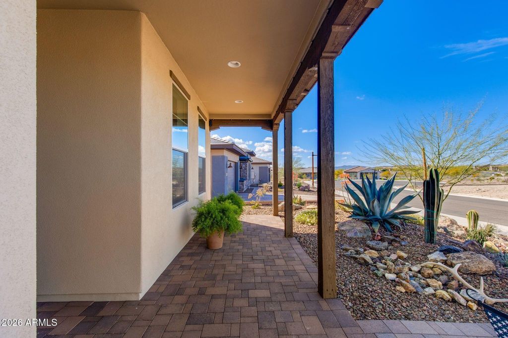 4427 BUCKING BRONCO Road, Wickenburg, AZ 85390 — photo 4