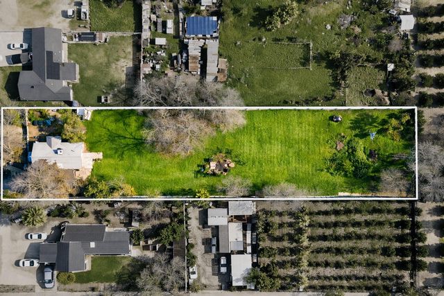 1360 E Fir Street, Lindsay, CA 93247