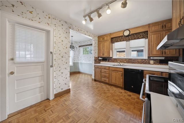 102 Kline Street, Syracuse, NY 13203