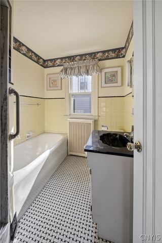 102 Kline Street, Syracuse, NY 13203