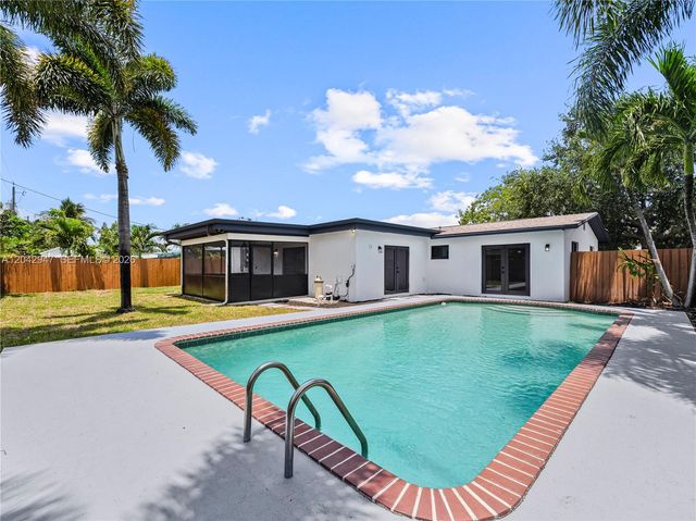 949 Lighthouse Drive, North Palm Beach, FL 33408