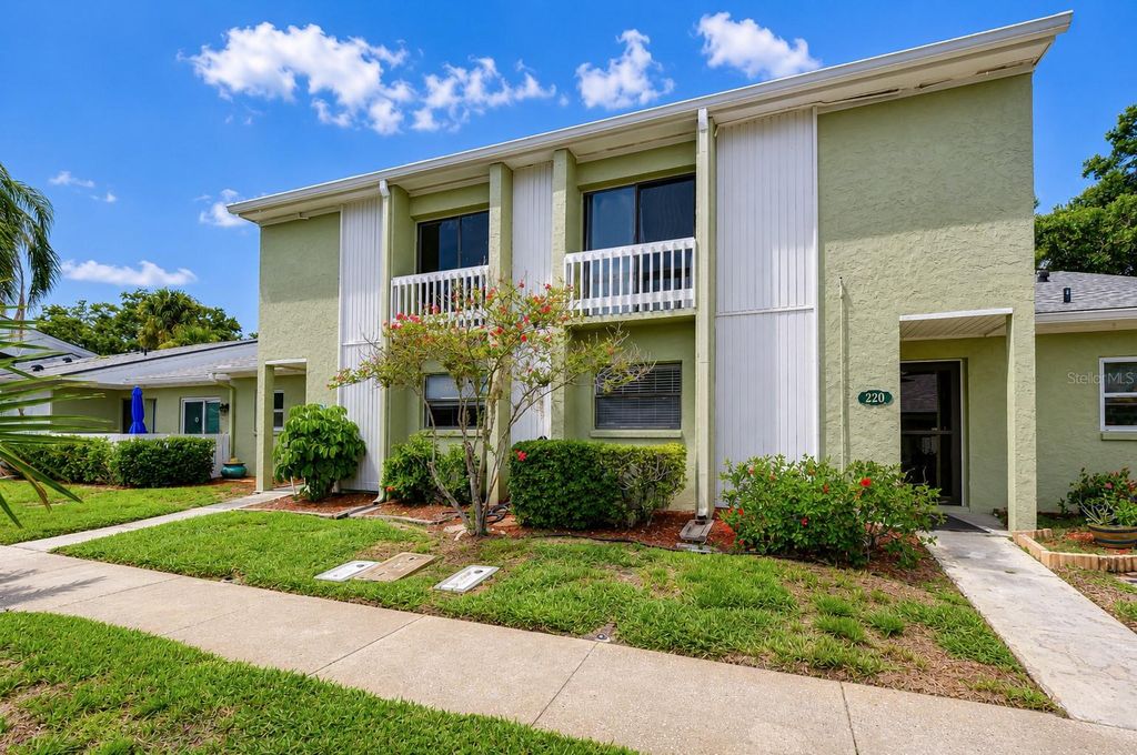 230 CYPRESS PLACE, Oldsmar, FL 34677