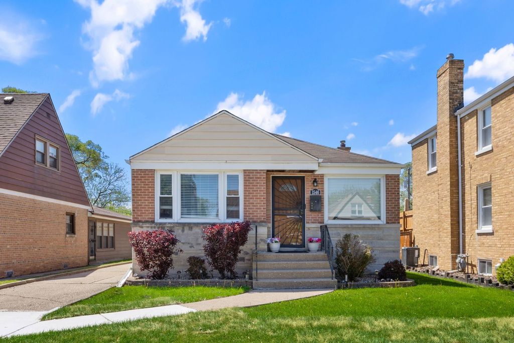 1546 N Lee Boulevard, Berkeley, IL 60163