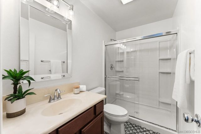 10103 Little Leaf, Santee, CA 92071