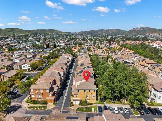 10103 Little Leaf, Santee, CA 92071