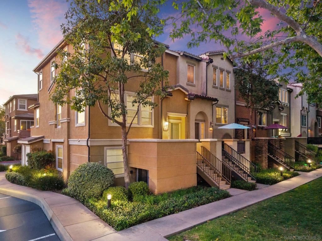 10103 Little Leaf, Santee, CA 92071