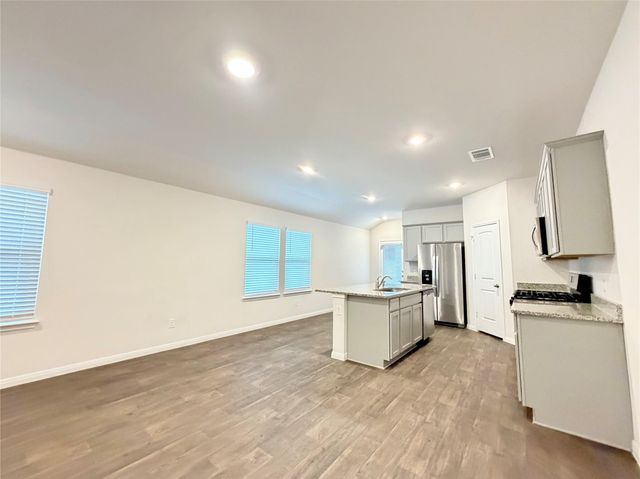 148 Arroyo Sweetwood CIR, Kyle, TX 78640