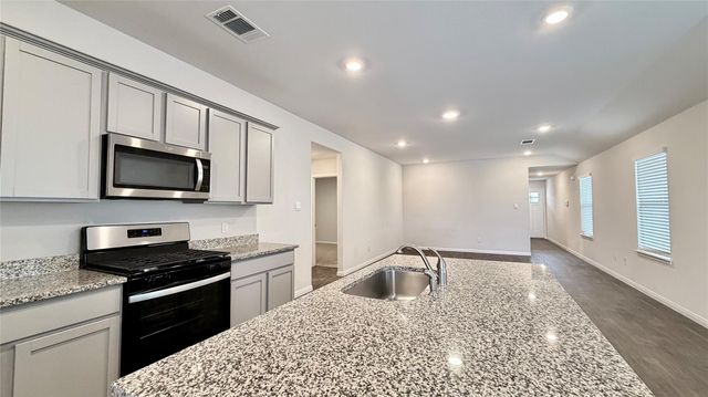 148 Arroyo Sweetwood CIR, Kyle, TX 78640