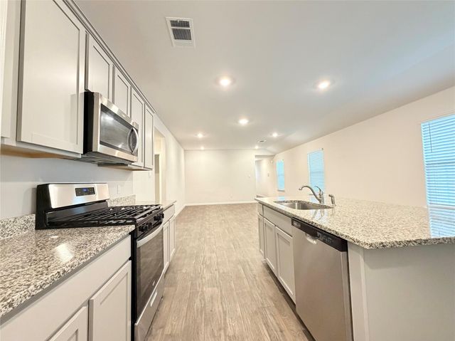 148 Arroyo Sweetwood CIR, Kyle, TX 78640