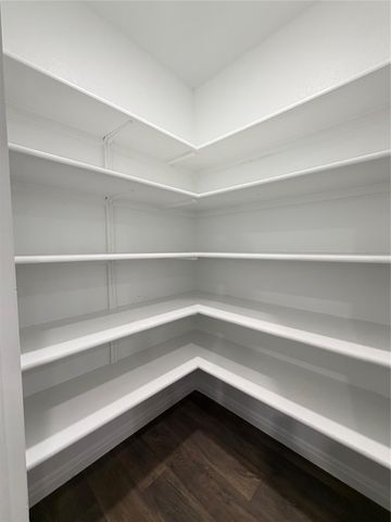 148 Arroyo Sweetwood CIR, Kyle, TX 78640