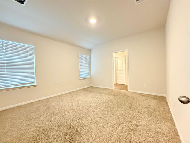 148 Arroyo Sweetwood CIR, Kyle, TX 78640