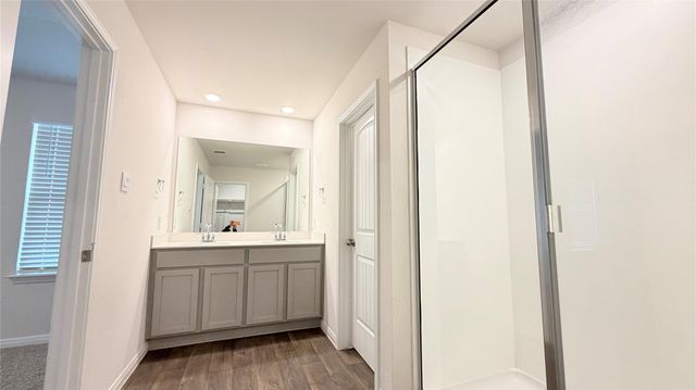 148 Arroyo Sweetwood CIR, Kyle, TX 78640