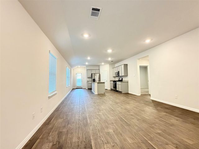 148 Arroyo Sweetwood CIR, Kyle, TX 78640