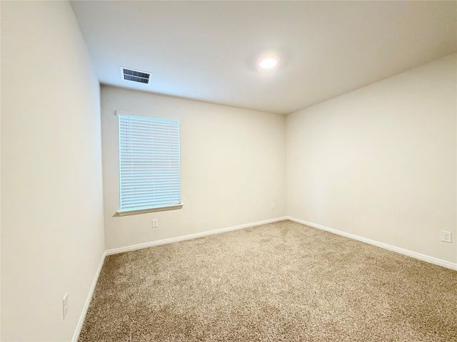 148 Arroyo Sweetwood CIR, Kyle, TX 78640