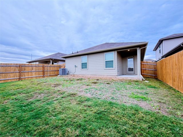 148 Arroyo Sweetwood CIR, Kyle, TX 78640