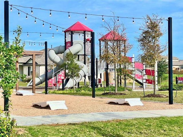 148 Arroyo Sweetwood CIR, Kyle, TX 78640