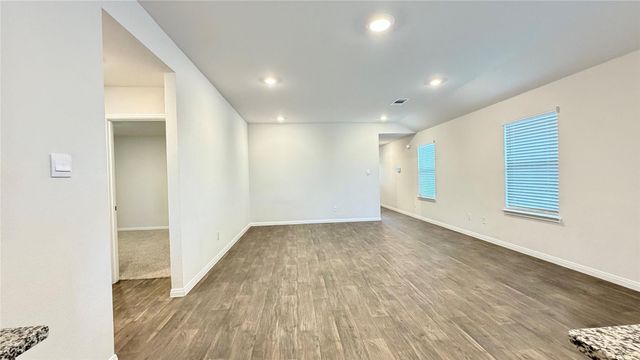 148 Arroyo Sweetwood CIR, Kyle, TX 78640