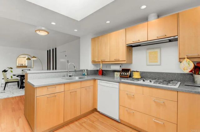 6644 Reservoir Lane, San Diego, CA 92115