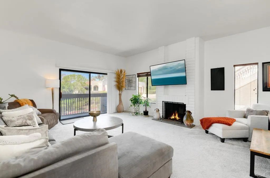 6644 Reservoir Lane, San Diego, CA 92115