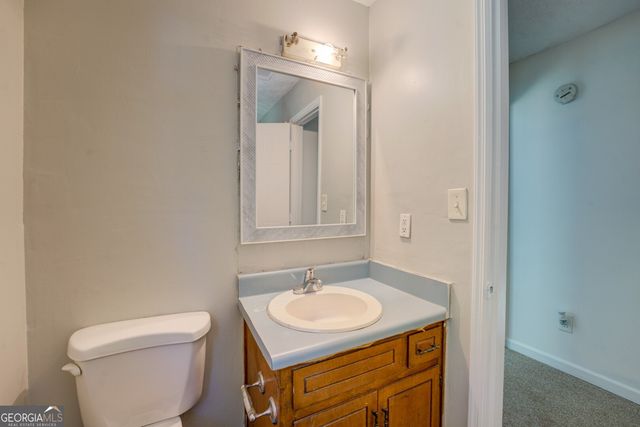 1828 Brandy Woods Drive SE, Conyers, GA 30013