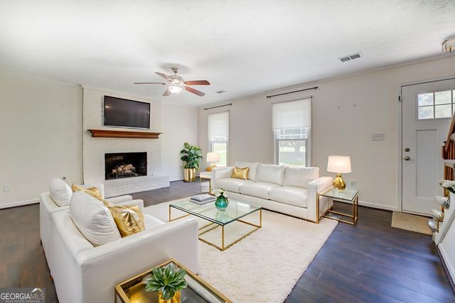 1828 Brandy Woods Drive SE, Conyers, GA 30013