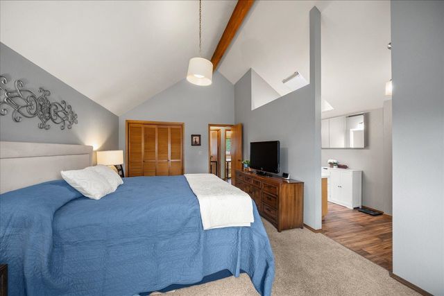 7710 E Columbia Dr, Spokane, WA 99212