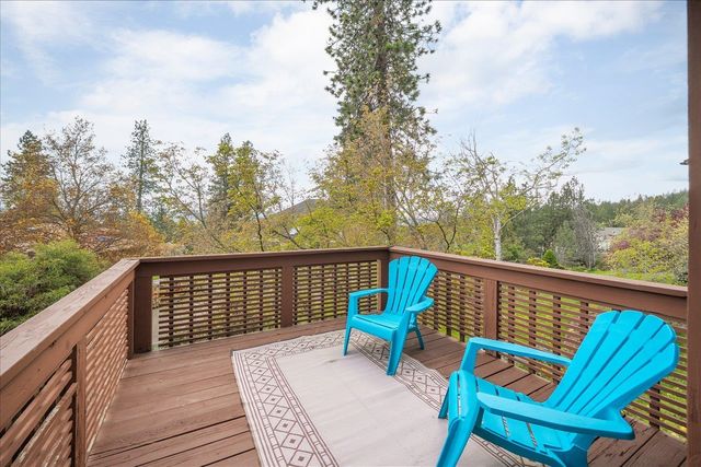 7710 E Columbia Dr, Spokane, WA 99212