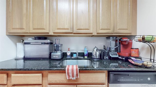 1275 Grant Avenue 4I, Bronx, NY 10456