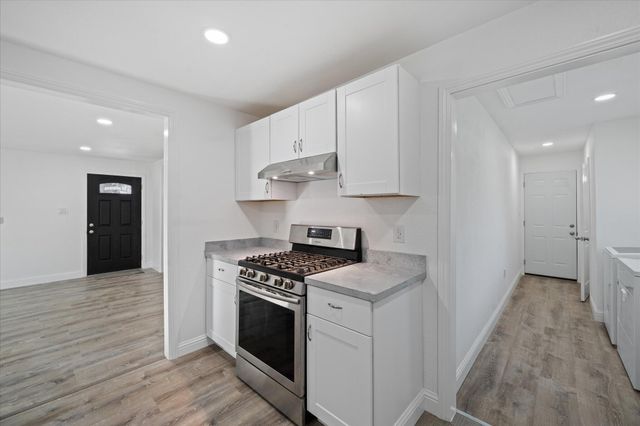 12113 Shaver Lane, Redding, CA 96003