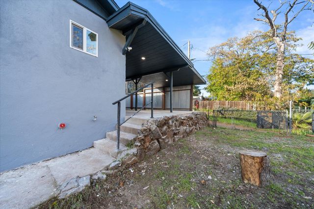 12113 Shaver Lane, Redding, CA 96003