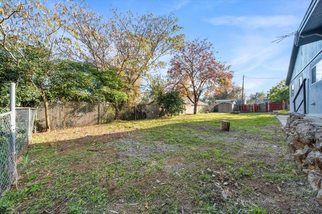 12113 Shaver Lane, Redding, CA 96003