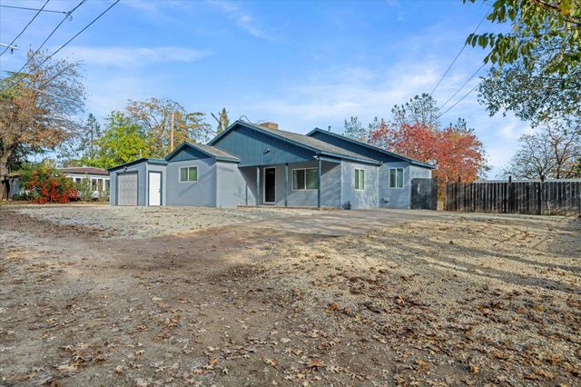 12113 Shaver Lane, Redding, CA 96003