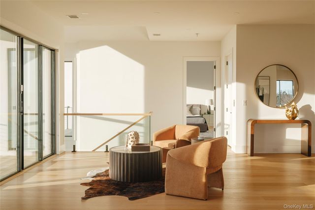 19620 Soundview Avenue, Southold, NY 11971