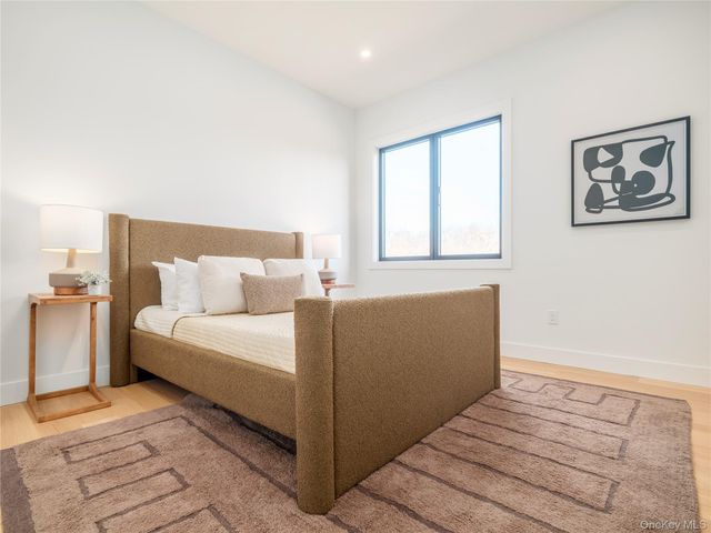 19620 Soundview Avenue, Southold, NY 11971