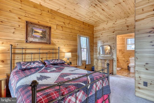 131 UPPER SPRINGS LN, Woodstock, VA 22664