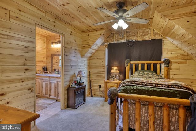 131 UPPER SPRINGS LN, Woodstock, VA 22664