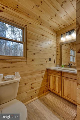 131 UPPER SPRINGS LN, Woodstock, VA 22664