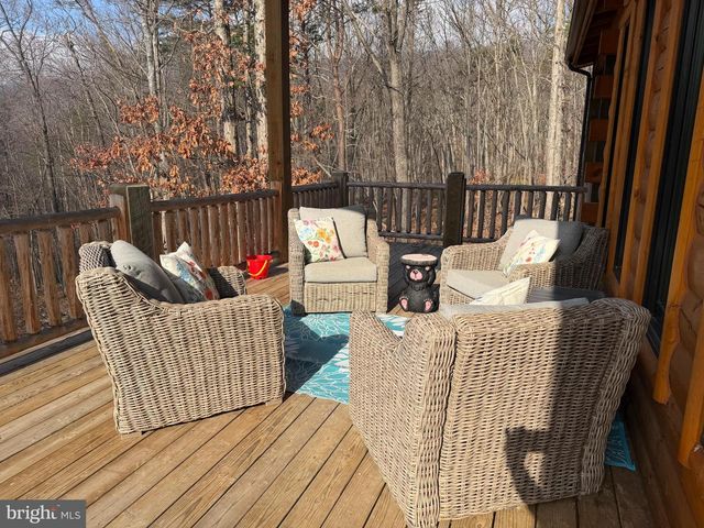 131 UPPER SPRINGS LN, Woodstock, VA 22664