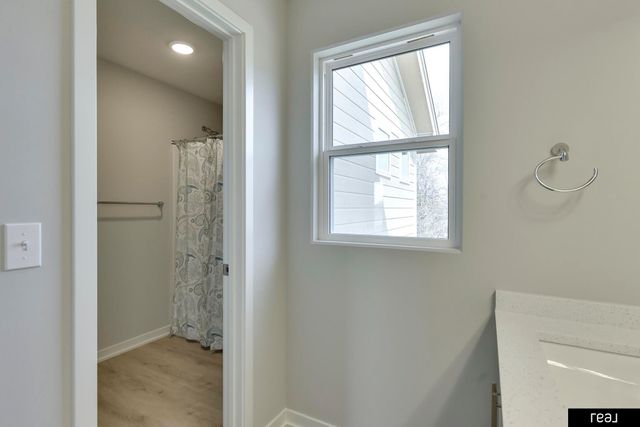 4406 Barksdale Drive, Bellevue, NE 68123