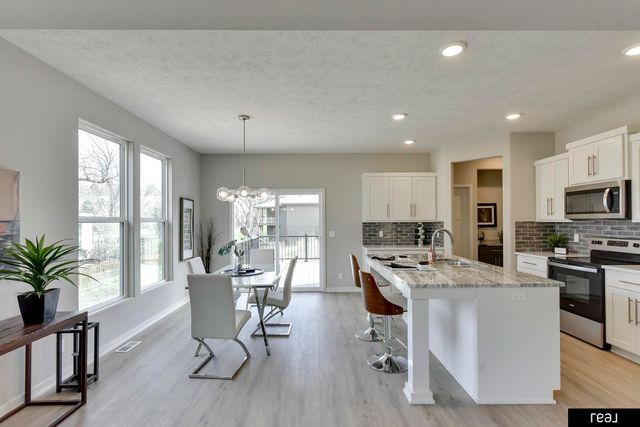 4406 Barksdale Drive, Bellevue, NE 68123