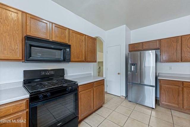 6654 S Luxor Way, Tucson, AZ 85746