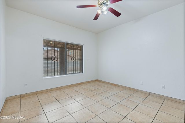 6654 S Luxor Way, Tucson, AZ 85746