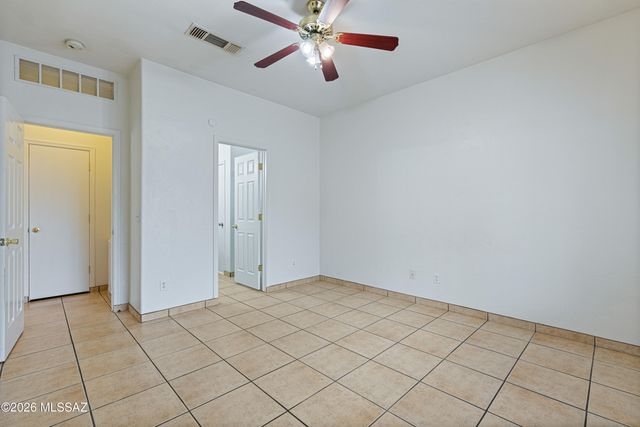 6654 S Luxor Way, Tucson, AZ 85746
