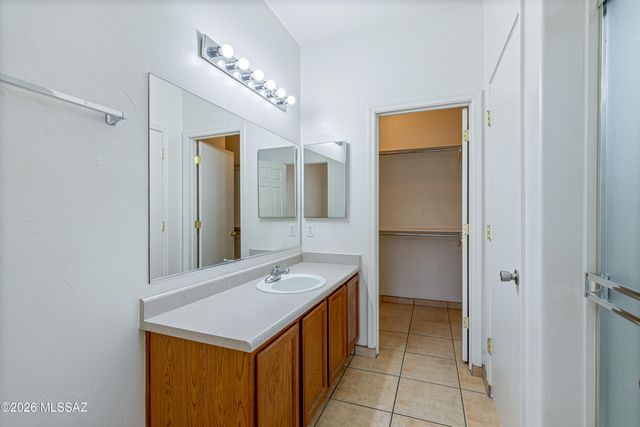 6654 S Luxor Way, Tucson, AZ 85746