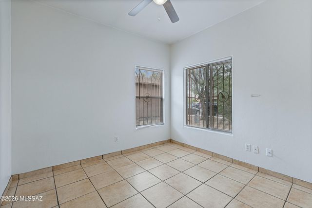 6654 S Luxor Way, Tucson, AZ 85746